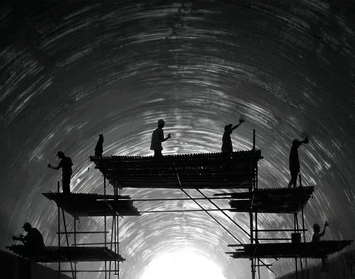 �����A����