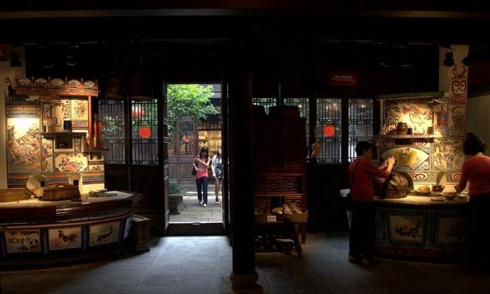 ���p���