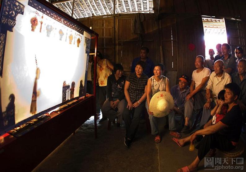 ��ƤӰ���M(j��n)�r(n��ng)���ݡ�