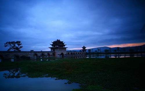 初學(xué)攝影怎樣選擇鏡頭 初學(xué)攝影怎樣選擇鏡頭