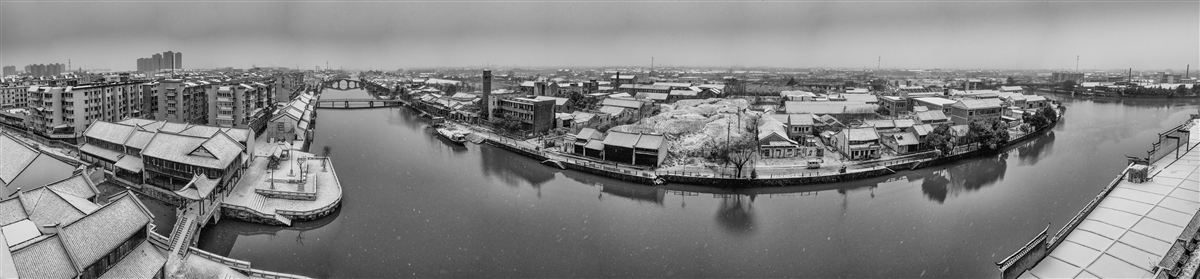 ���\��ѩ�����@��2012��ĵ�һ��ѩ���@��ѩ�^���\��߅���������(zh��n)��ӭ����һ���µ����c��������͑׃��