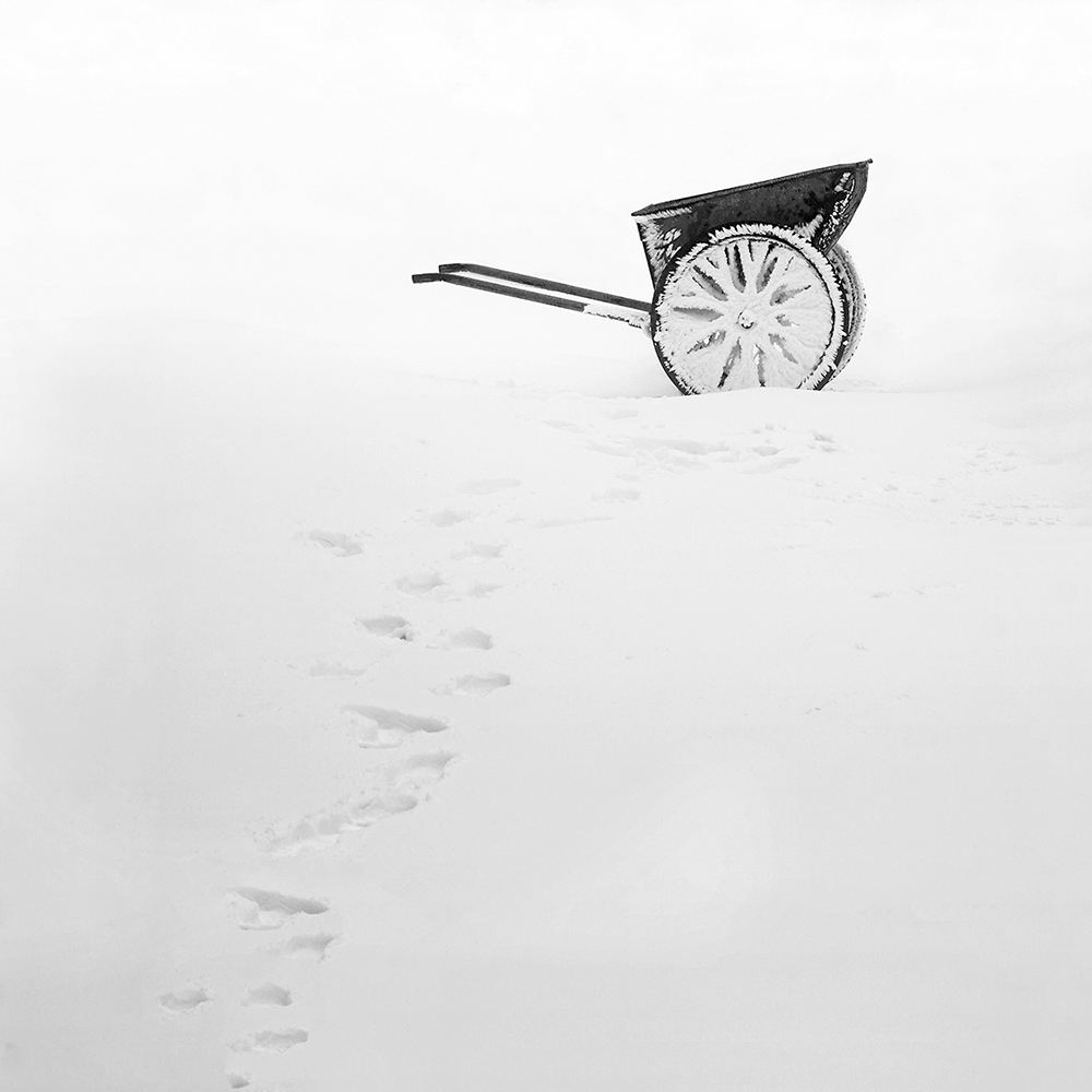 ��|�ϵ�һ�߷����nɽѩ��