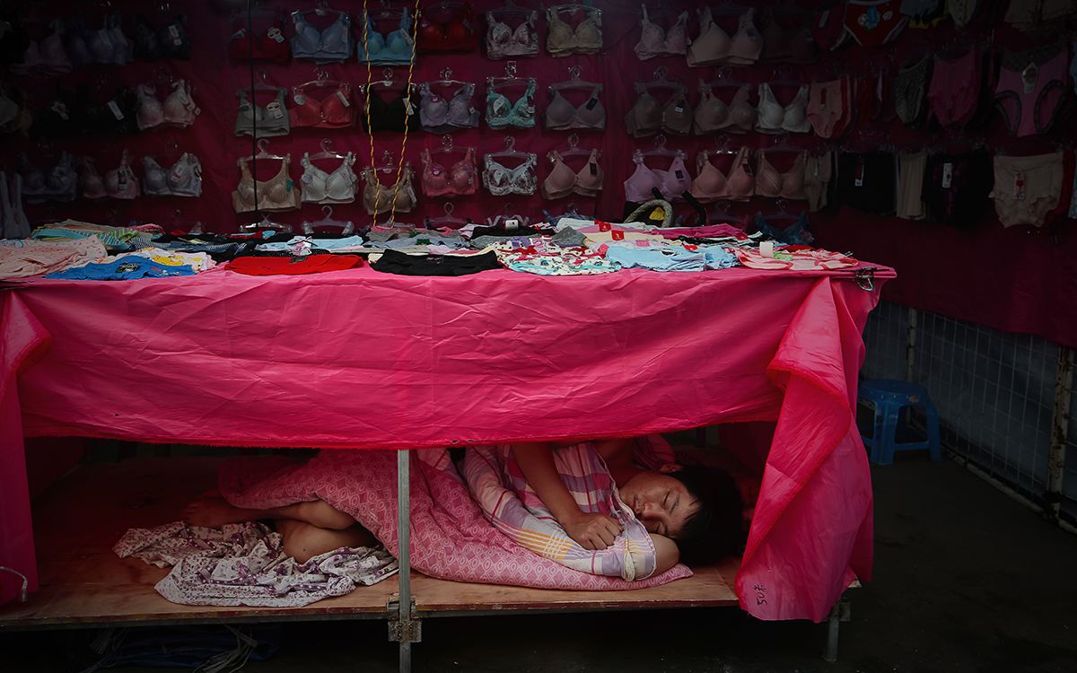 ������Ӌ������؛��İ�ȫ��������D���˔D˯���R�r���_���ؔ��������������_��λ���񲼺���һ˲�g���҄��ð����˿��T��ӛ����@���ڄ�(chu��ng)�I(y��)�ĸ���һĻ��