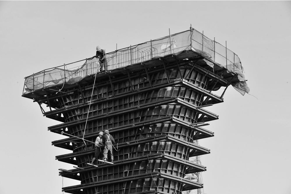 2010��8��24�գ��ڼνB����O(sh��)���ذ��b���흲עģ���� �νB�����ˮ�Ѕ^(q��)������������˴�ֱ�����L�@�ט��ĆΘ������Y(ji��)��(g��u)��ֱ����3.8�ט����L�_110�����ϣ����Θ���������ע�����^1300����������Ŀǰ���������Ҏ(gu��)ģ�ĆΘ����A(ch��)��