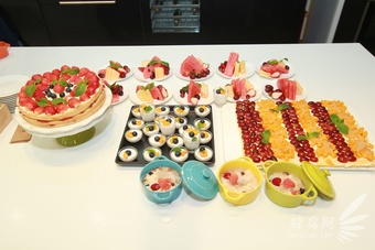 ������{(l��n) ����(bi��o)FB 600EX-RT�W����u(p��ng)�y(c��)