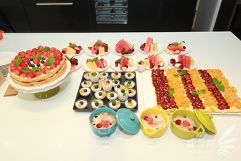 ������{(l��n) ����(bi��o)FB 600EX-RT�W����u(p��ng)�y(c��)