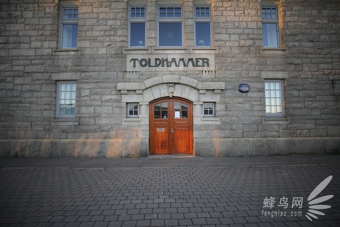 ���������V�ǈ� ����16-35 F2.8 III�u�y